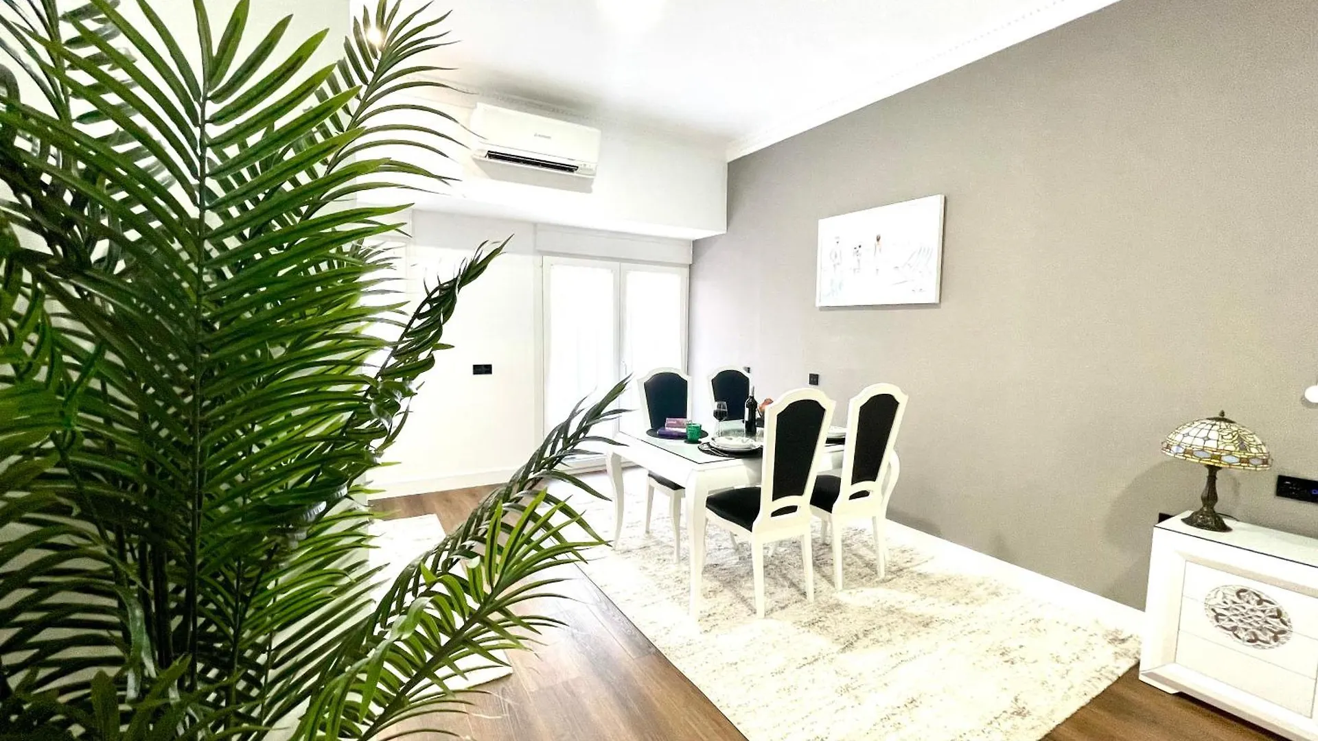 토레몰리노스 La Nogalera Luxury & Pleasure 아파트
